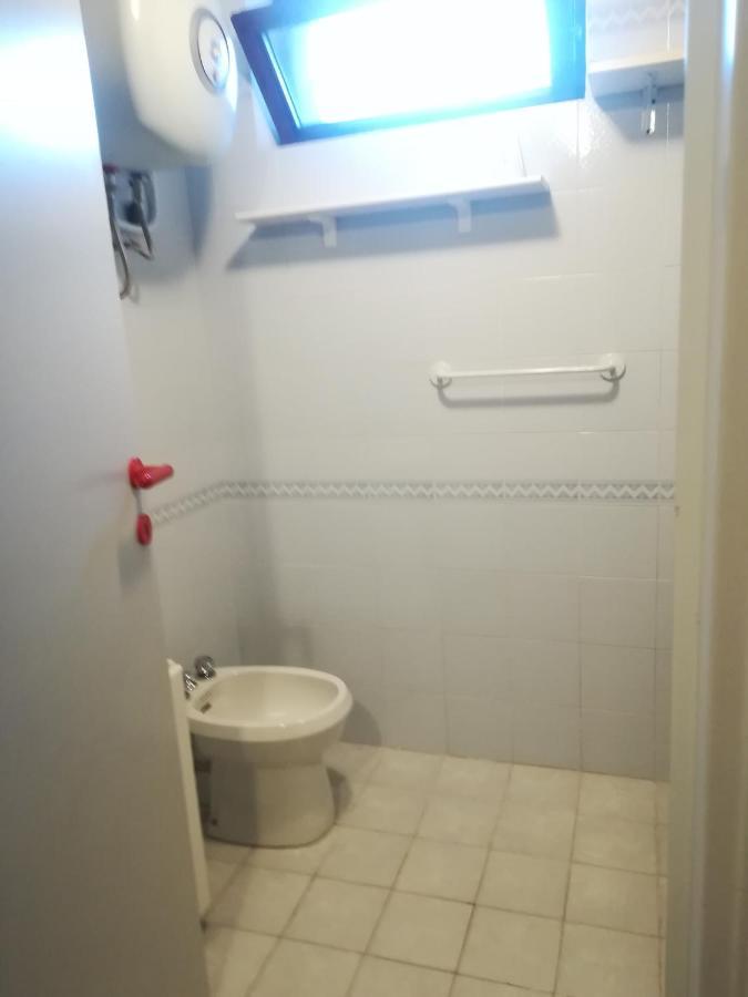 Via Carru E Frau Apartman Stintino Kültér fotó