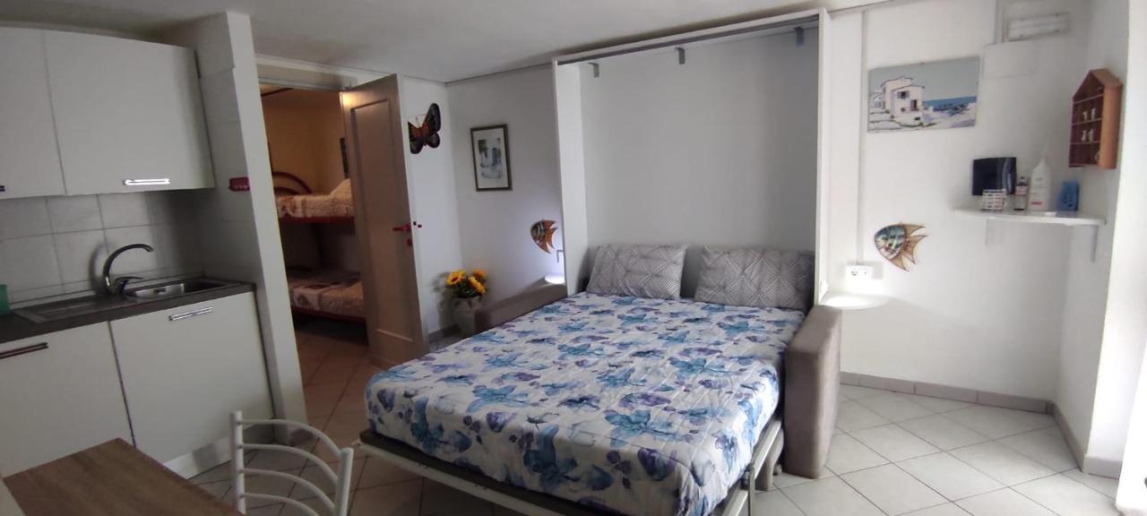 Via Carru E Frau Apartman Stintino Kültér fotó